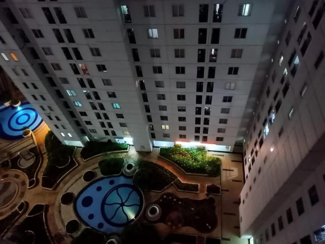 Apartemen Bassura City By Globy Property ジャカルタ エクステリア 写真